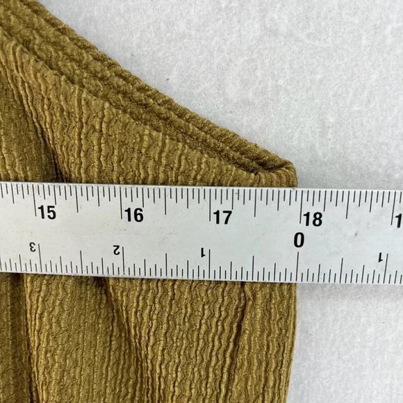 Nine West Blouse Women's Sz M Yellow V-Neck Textured Ruffle Front Sleeveless - Picture 3 of 9